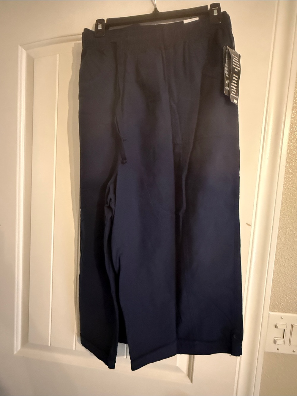 Erika NWT Women’s Navy Capri Pants with pockets, elastic & drawstring waist 3X